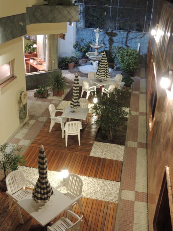 Hotel Cuprum Santa Rosa  Eksteriør billede