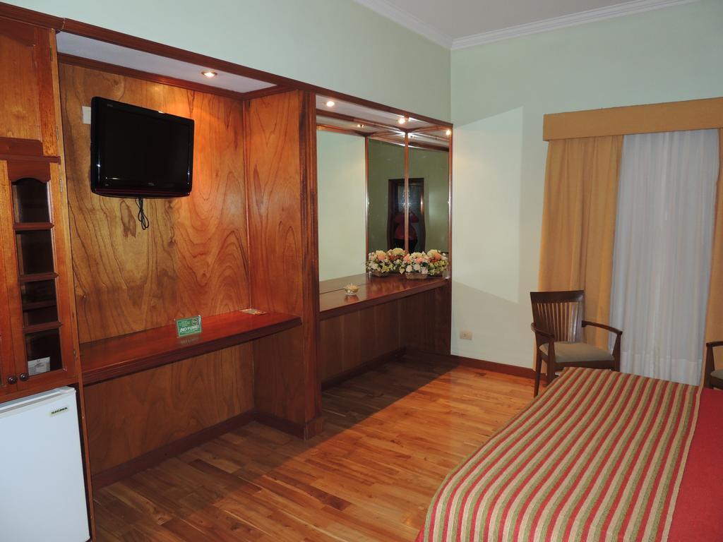Hotel Cuprum Santa Rosa  Værelse billede