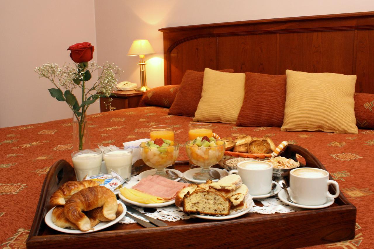 Hotel Cuprum Santa Rosa  Eksteriør billede